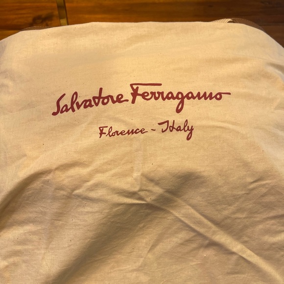Salvatore Ferragamo Shoulder Bag - Picture 15 of 15